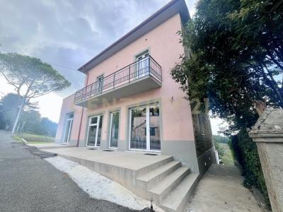 Piazza Barbana, Scansano, Toscana 58054, Włochy