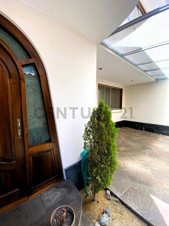 Urb. Residencial Killari II, Av. Lambramani S/N , Arequipa, Arequipa 00001, Peru