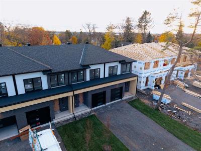 146  Rue North, Gatineau (Aylmer), Québec J9H 6Y9, Canada