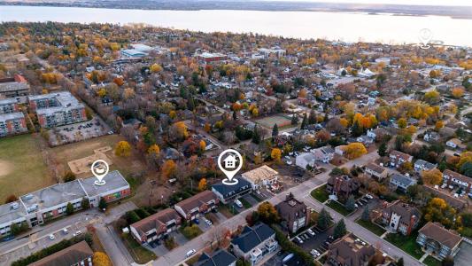 142  Rue North, Gatineau (Aylmer), Québec J9H 6Y9, Canada