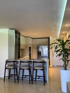 Av R-17 Esturion, Lechería, Anzoategui 6023, 委內瑞拉