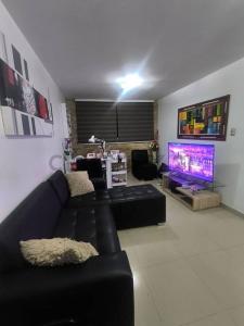 Av Don Julio Centeno Venta de Apartamento en Residencias Tulipan 21, San Diego, Carabobo 2006, Venezuela