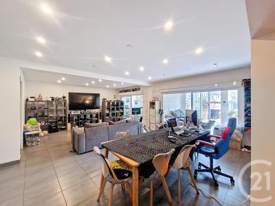 Noisy Le Grand, Île-de-France 93160, Pháp