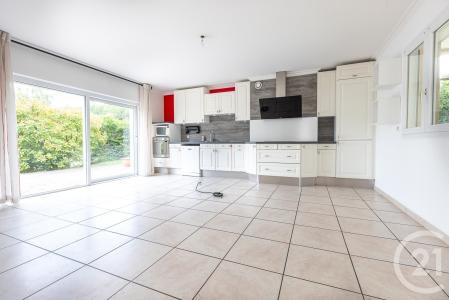 Bievres, Île-de-France 91570, France