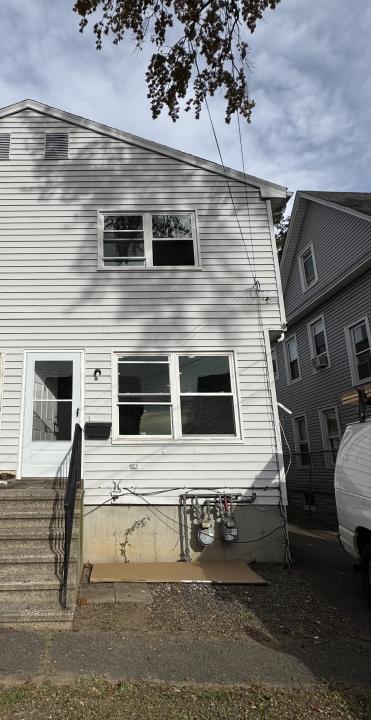 468 Colorado Ave , Bridgeport, Connecticut 06605