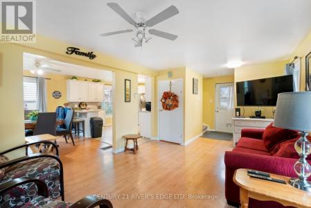 61 AUGUSTA STREET, South Dundas, 온타리오주 K0C 1X0, 캐나다