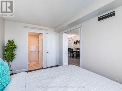 4470 TUCANA COURT, Mississauga (hurontario), Ontario L5R 3K8, Canada