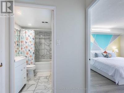 4470 TUCANA COURT, Mississauga (hurontario), Ontario L5R 3K8, Canadá