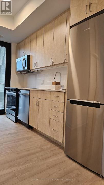 223 PRINCESS STREET, Kingston (east Of Sir John A. Blvd), Ontario K7L 1B3, Canada