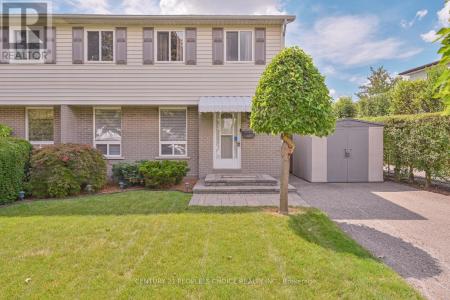 2 FONTAINE COURT, Brampton (southgate), Ontario L6T 3J2, Canada