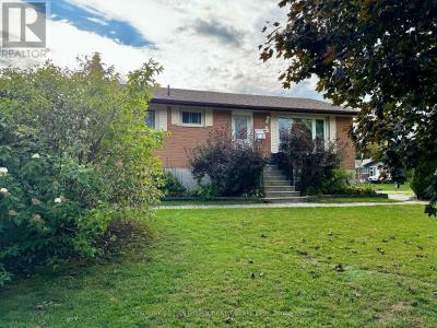 4 HIGHVIEW CRESCENT, Belleville (belleville Ward), Ontario K8P 3G4, Canada