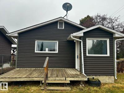 102 1 AVENUE NW, Alder Flats, Alberta T0C 0A0, Canada