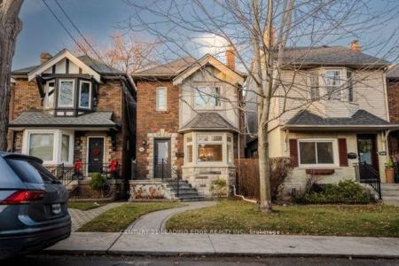 342 WOBURN AVENUE, Toronto, Ontario M5M 1L2, Canada