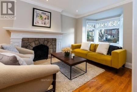 342 WOBURN AVENUE, Toronto (lawrence Park North), Ontario M5M 1L2, Canadá