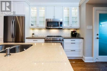 342 WOBURN AVENUE, Toronto (lawrence Park North), Ontario M5M 1L2, Canadá