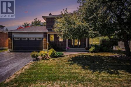 1358 TURNER CRESCENT, Ottawa, Ontario K1E 2Y4, Canada