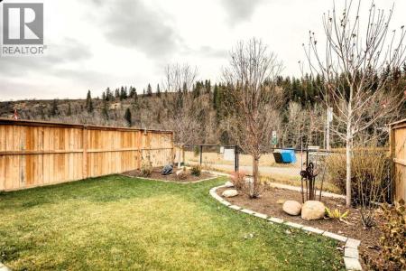 44 RIVIERA COURT, Cochrane, Alberta T4C 2V8, Kanada
