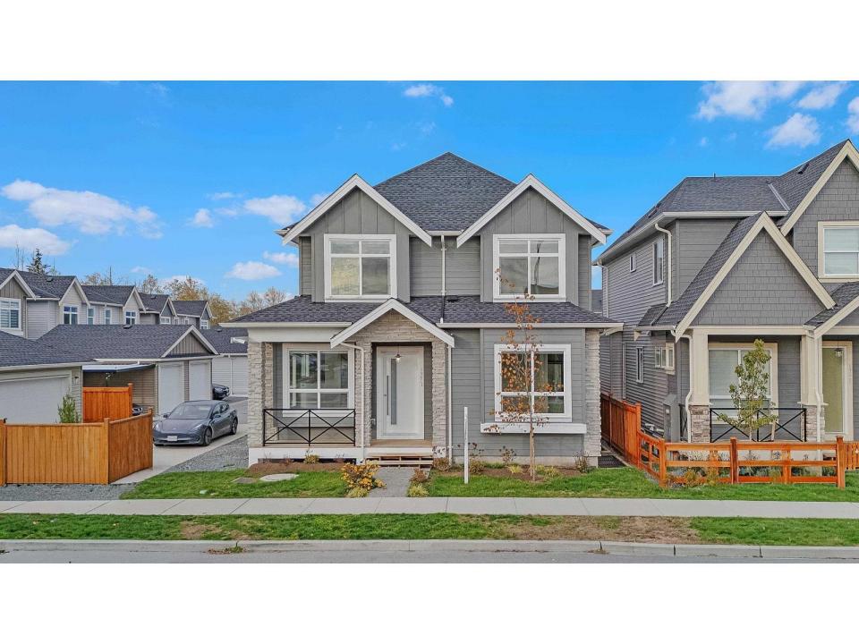 19631 74, Langley, British Columbia V2Y 3R5, Canada