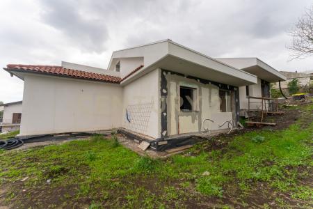 Via Scuderi, Viagrande, Sicilia 95029, Italia