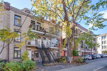 5184-5188 Av. de l'Esplanade, Montréal (Le Plateau-Mont-Royal), Quebec H2T 2Z3, Canadá
