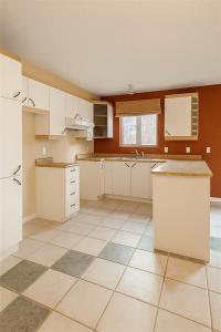 2405 Rue Henriette-Céré, Longueuil (Saint-Hubert), 퀘벡주 J3Y 9C6, 캐나다