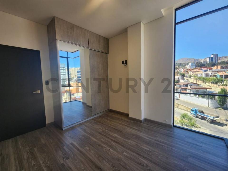 calle 9, edificio Torre Ivar 24, La Paz, La Paz 00000, 玻利維亞