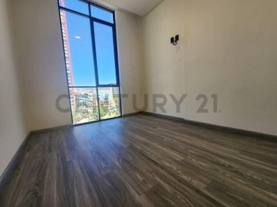 calle 9, edificio Torre Ivar 24, La Paz, La Paz 00000, 玻利維亞