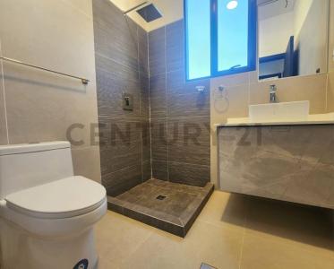 calle 9, edificio Torre Ivar 24, La Paz, La Paz 00000, 玻利維亞