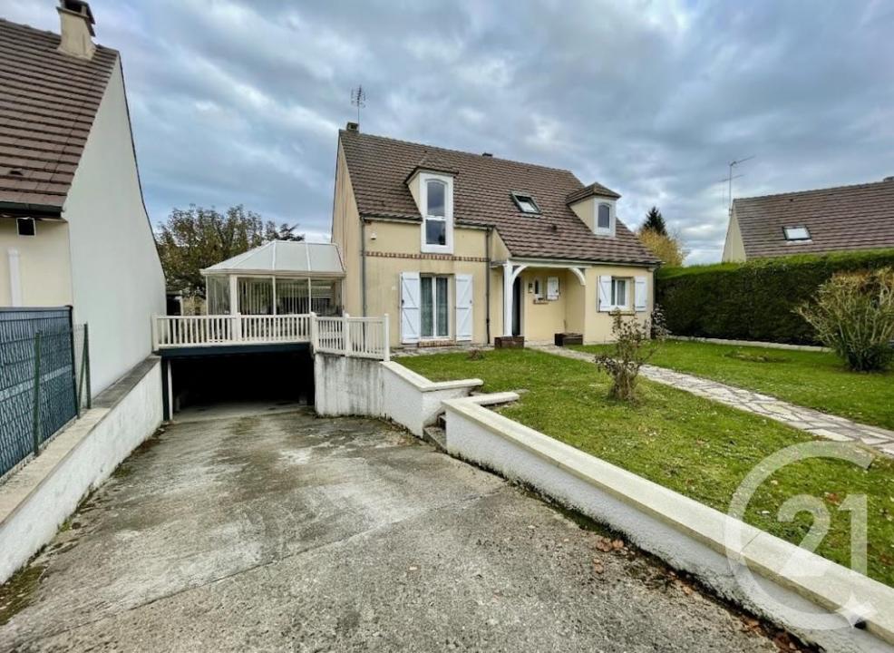 Le Plessis Belleville, Picardie 60330, France