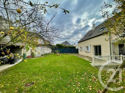 Le Plessis Belleville, Picardie 60330, France