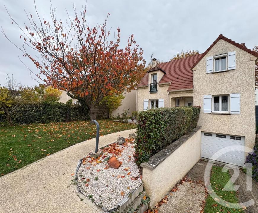 Maurecourt, Isla De Francia 78780, Francia