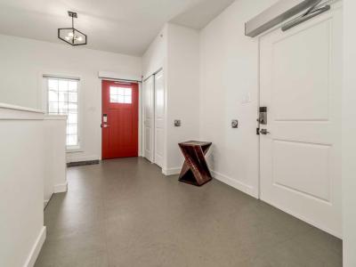 108 GATEWAY MEWS S, Lethbridge, Alberta T1K 5S2, Kanada