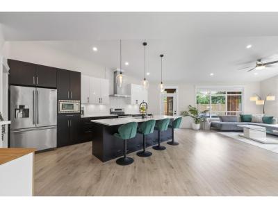 47208 SWALLOW PLACE, Chilliwack, British Columbia V2P 7W9, Canada