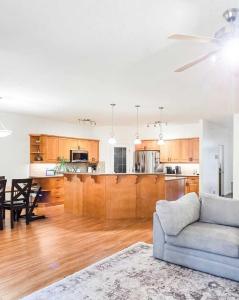 5618 16 AVENUE, Edson, 阿爾伯塔 T7E 1X1, 加拿大