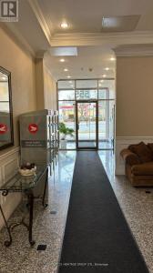 555 WILSON HEIGHTS BOULEVARD, Toronto (clanton Park), أونتاريو M3H 6B5, كندا 
