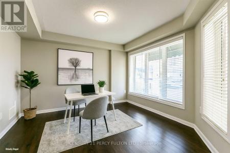 204 MAGURN GATE, Milton (ha Harrison), Ontario L9T 7B4, Canada