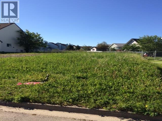 8927 115 AVENUE, Fort St. John, Colúmbia Britânica V1J 6J3, Canadá