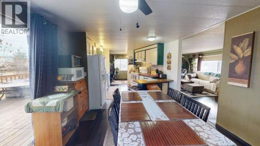 10608 101 STREET, Taylor, Colombie-Britannique V0C 2K0, Canada