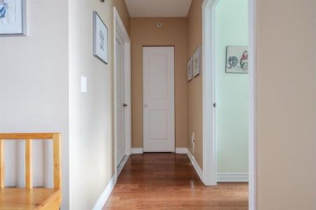 1390  Rue Palerme, Brossard, Quebec J4W 0A2, Canadá