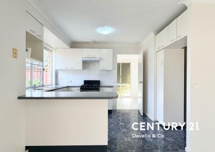 22 Jacaranda Place, Doonside, NSW 2767, Australia