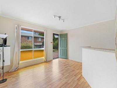 7/335 West Street, Harristown, QLD 4350, Australia