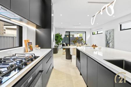 14a Cathcart Street, Fairfield, NSW 2165, Australia