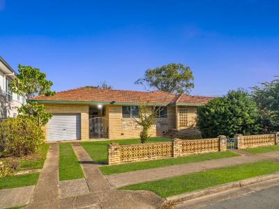 29 Sydney Street, Redcliffe, QLD 4020, Australia