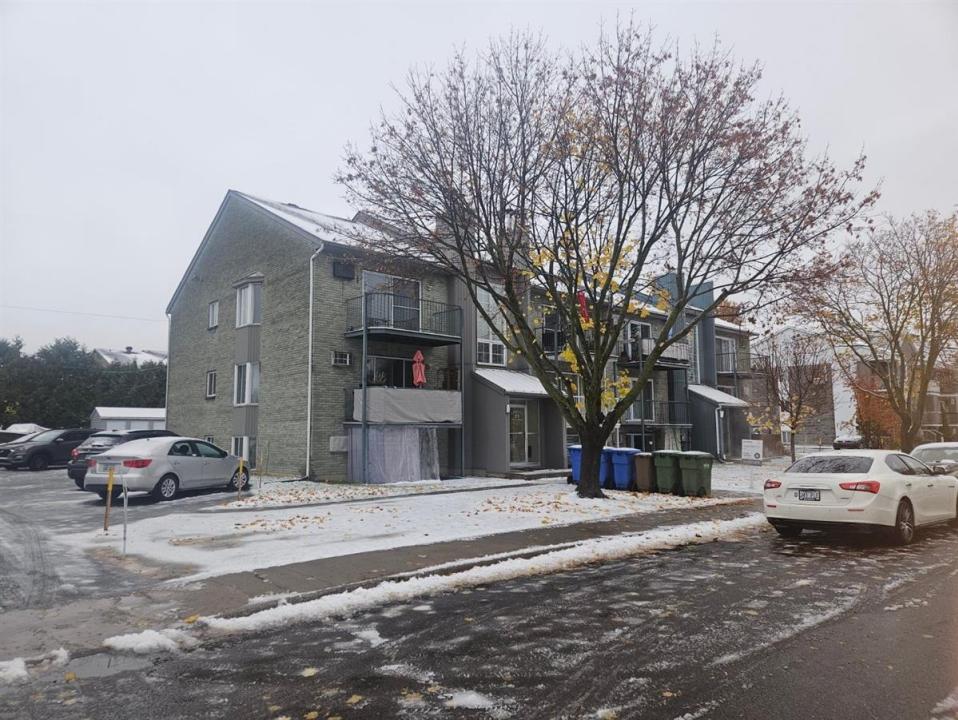 89  Rue Pierre-Laporte, Saint-Eustache, 魁北克省 J7P 5C8, 加拿大