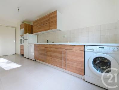 Torcy, Île-de-France 77200, France