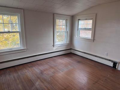 906 N Frederick, Oelwein, Iowa 50662, Estados Unidos