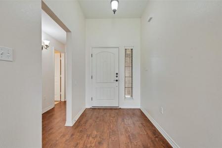 132 Hedgerow Lane, Lewisville, Texas 75057