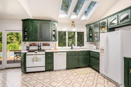 2511 Heath Drive, Niles, Michigan 49120, USA