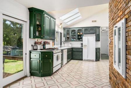 2511 Heath Drive, Niles, Michigan 49120, USA