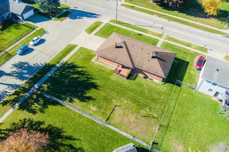 844 S 7th Street, Dekalb, Illinois 60115, USA